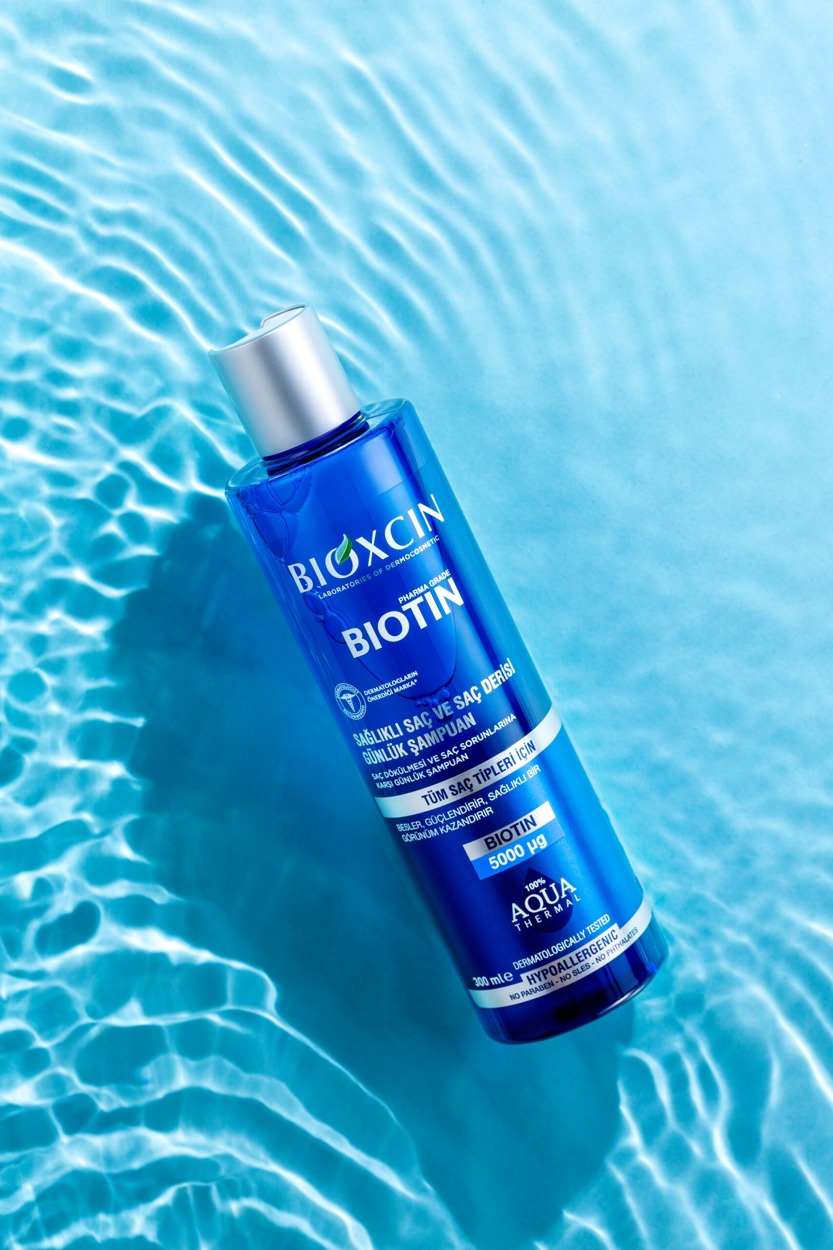 Bioxcin Biotin - szampon z biotyną oraz wodą termalną 2 x 300 ml - obrazek 3